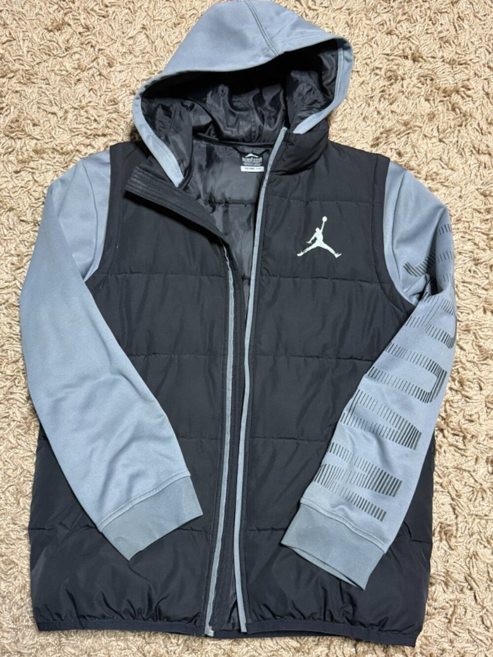 Jordan Boys' Grey and Black Jacket youth Large